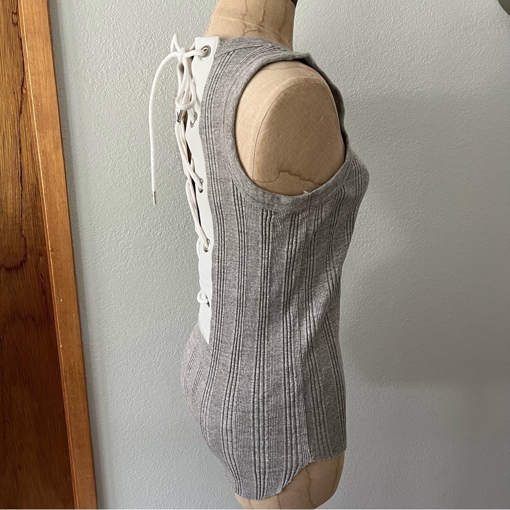 SACAI sz 1 S Gray Ribbed Knit Tank Top White Lace Up Back - Picture 10 of 10